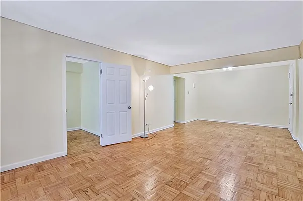 Sold by Remax Edge | media 13