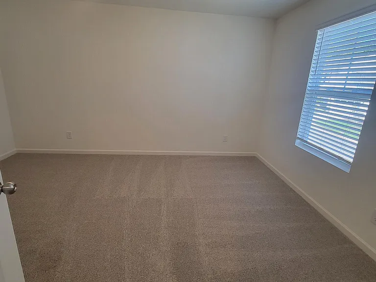 79 Curling Creek Dr — Photo 11