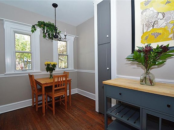5th image of 2286 McKinley Ave