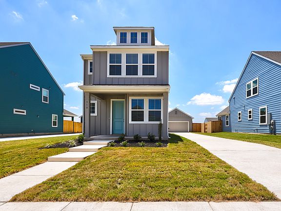 2nd image of 310 Cherry Blossom Ln