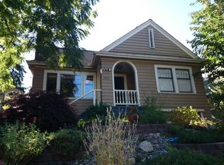 6817 16th Ave NE, Seattle, WA 98115