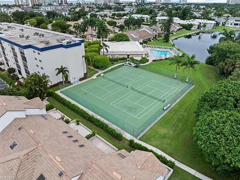 569 Park Shore Dr #G5 — Photo 35