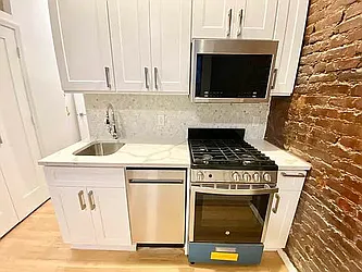 Rented by J PRESTON AND ASSOCIATES INC