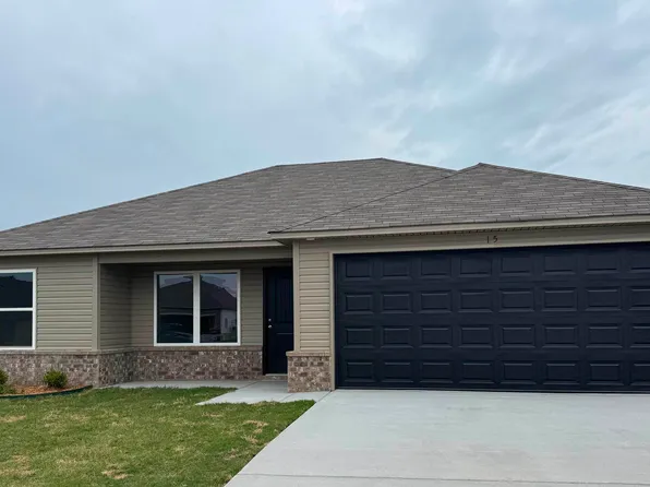 15 Fallen Oak Dr, Conway, AR 72032