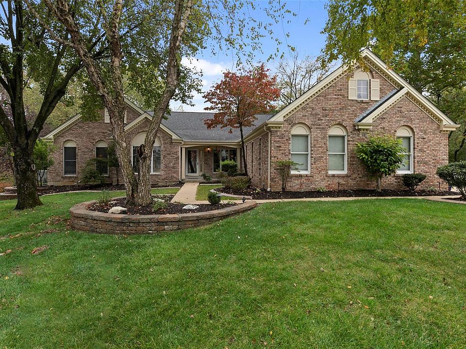 1st image of 714 Boroughwood Cir
