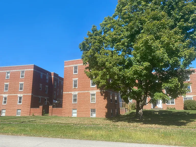 2661 South St SE #J — Photo 21