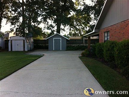Drive and Storage Buildings