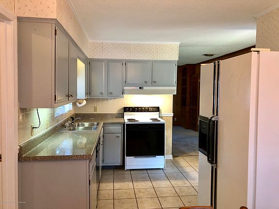4th image of 2034 Mississippi Valley Blvd