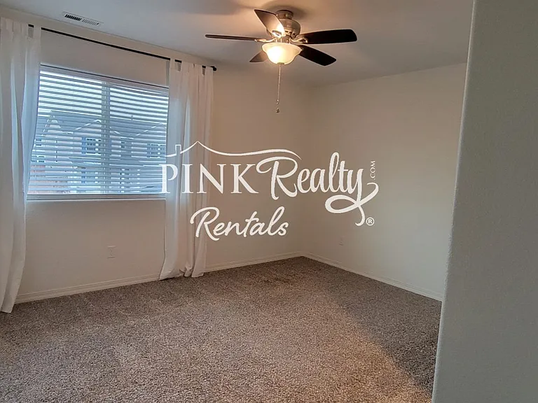 9527 Desert Lily Cir — Photo 12