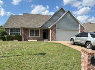 9307 E 95th Pl, Tulsa, OK 74133