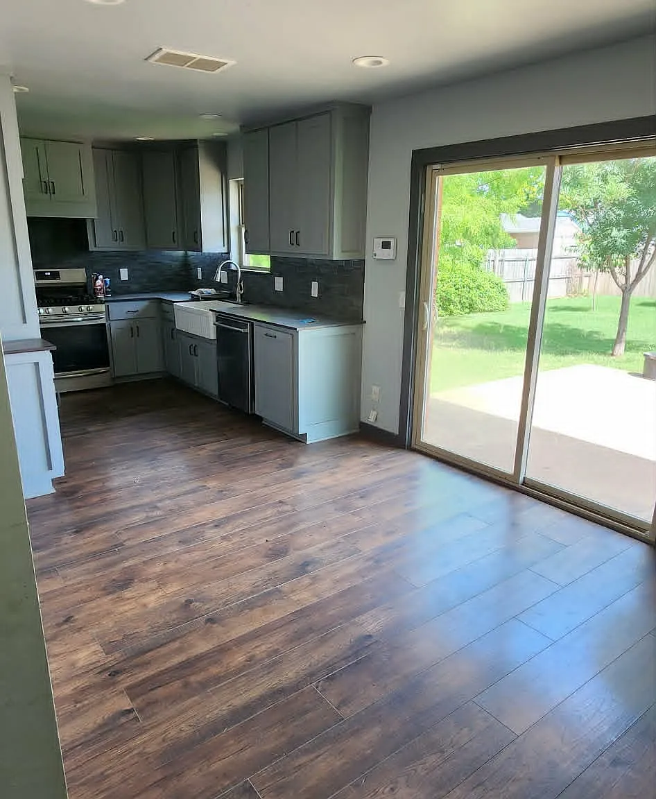 3 bed, 1.5 bath, 1108 sqft, $1,400 — Photo 3