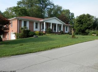 19 Brighton Cir, Clarksburg, WV 26301