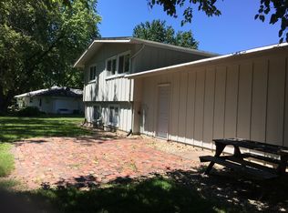 3552 N Water St, Decatur, IL 62526