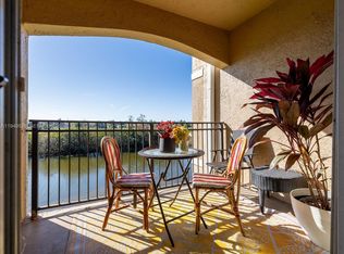 11700 SW 2nd St #13202, Hollywood, FL 33025