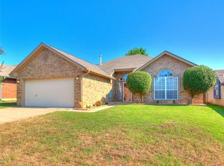 1325 NW 184th St, Edmond, OK 73012