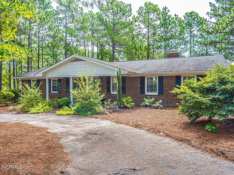 635 Pee Dee Rd — Photo 3