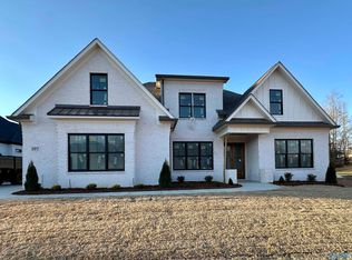 107 Mill Springs Ln, Huntsville, AL 35811