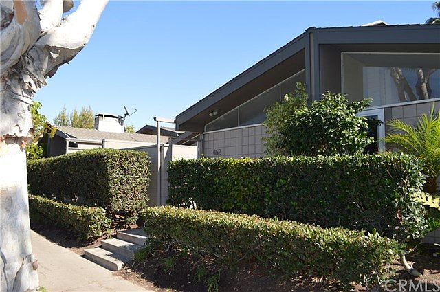 1st image of 452 Bolero Way