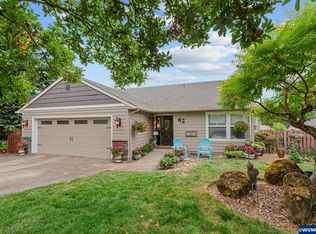 62 Sweden Cir, Silverton, OR