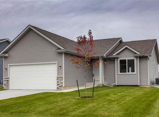 2724 NW 25th St, Ankeny, IA 50023