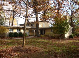 3376 Green Meadow Cir, Bethlehem, PA 18017