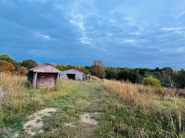 3081 Edmonton Rd, Greensburg, KY 42743