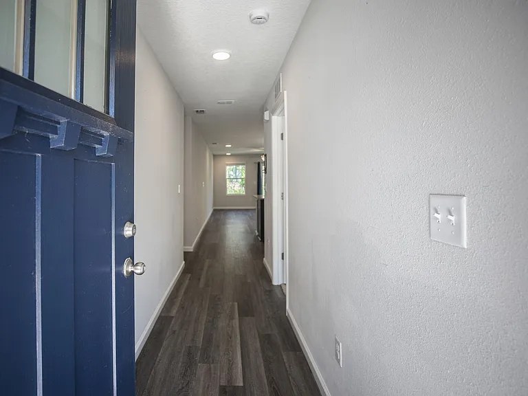 14410 Gossett St — Photo 4