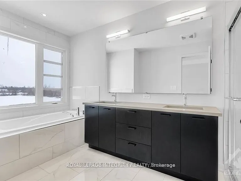 254 Shuttleworth Dr — Photo 17