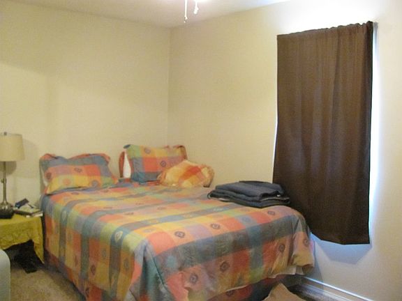 5th image of 503 E Camelot St