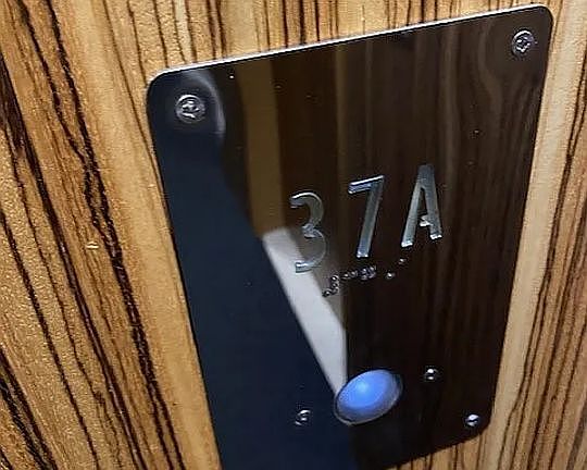 5th image of 100 W 39th St APT 37A