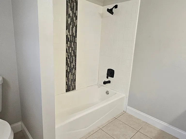 2625 Spring Valley Cir — Photo 10