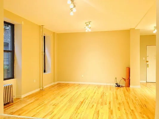 Rented by Matthew Gros-Werter, LREB  | media 13