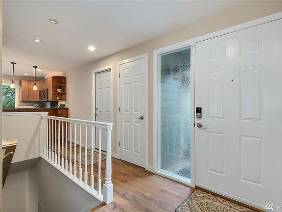 2nd image of 13828 93rd Ave NE