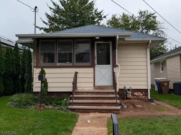 215 Madison St, Linden City, NJ 07036
