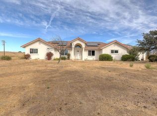 6545 Cabernet Dr, Hollister, CA 95023