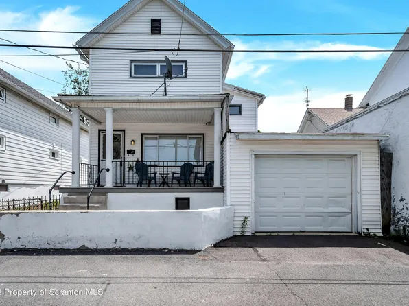 618 Harmony Ct, Scranton, PA 18509