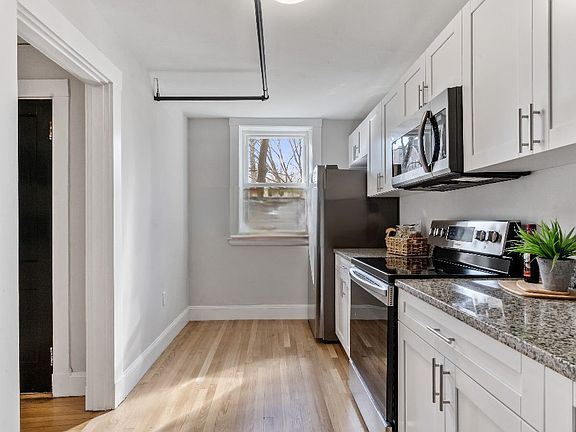 3rd image of 45 Butler Rd #1