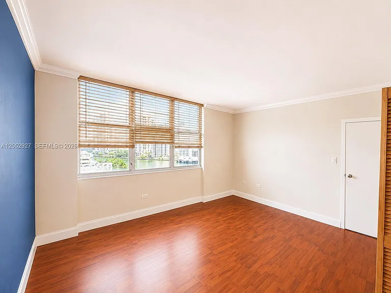 825 Brickell Bay Dr #1245 — Photo 13