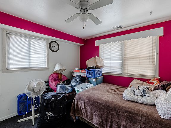 4th image of 1324 N 36th Ave