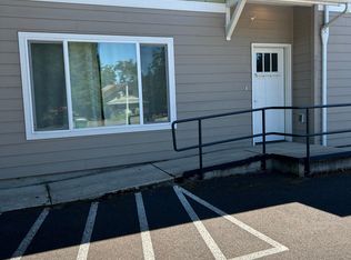 2353 E Whiteaker Ave, Cottage Grove, OR 97424