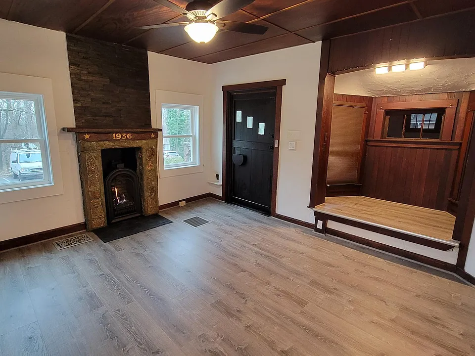 23A Van Brackle Rd