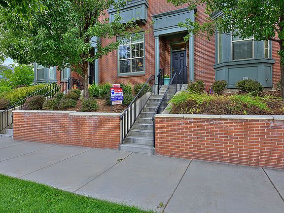 3rd image of 2935 Central Park Blvd
