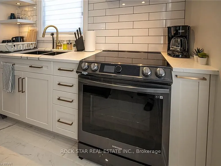 48 Harber Ave #REAR — Photo 8
