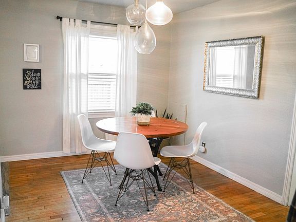 5th image of 1436 E 38th Pl Unit B