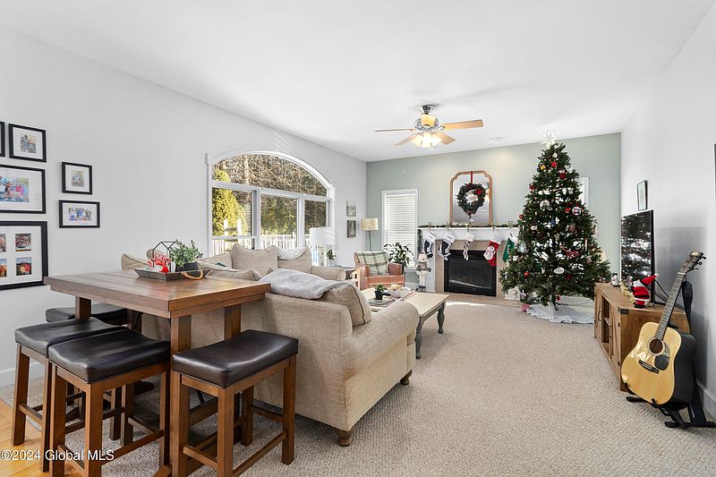 5th image of 1 Sorrel Court