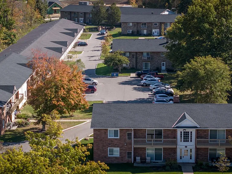 Solon Park Apartments — Photo 23