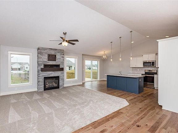 2nd image of 2109 NW Linwood Ct