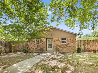 307 W Decatur St, Chico, TX 76431