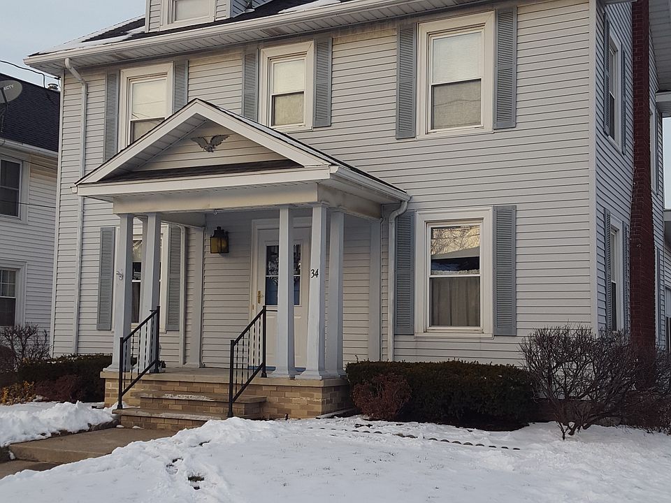 Beautiful 1710 sqft Colonial