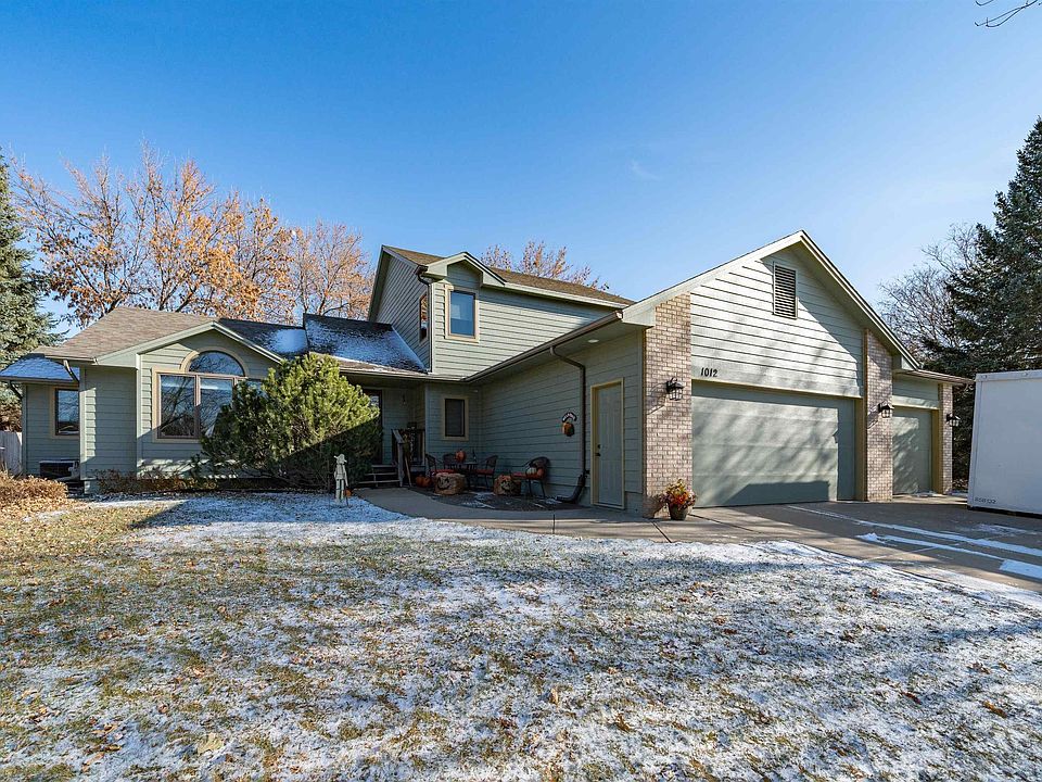 1012 N Breckenridge Cir, Sioux Falls, SD 57110 MLS 22207077 Zillow